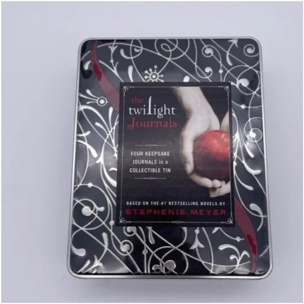 The Twilight Journals - Four Keepsake Journals in Tin Box **Brand New Sealed** - Picture 2 of 7